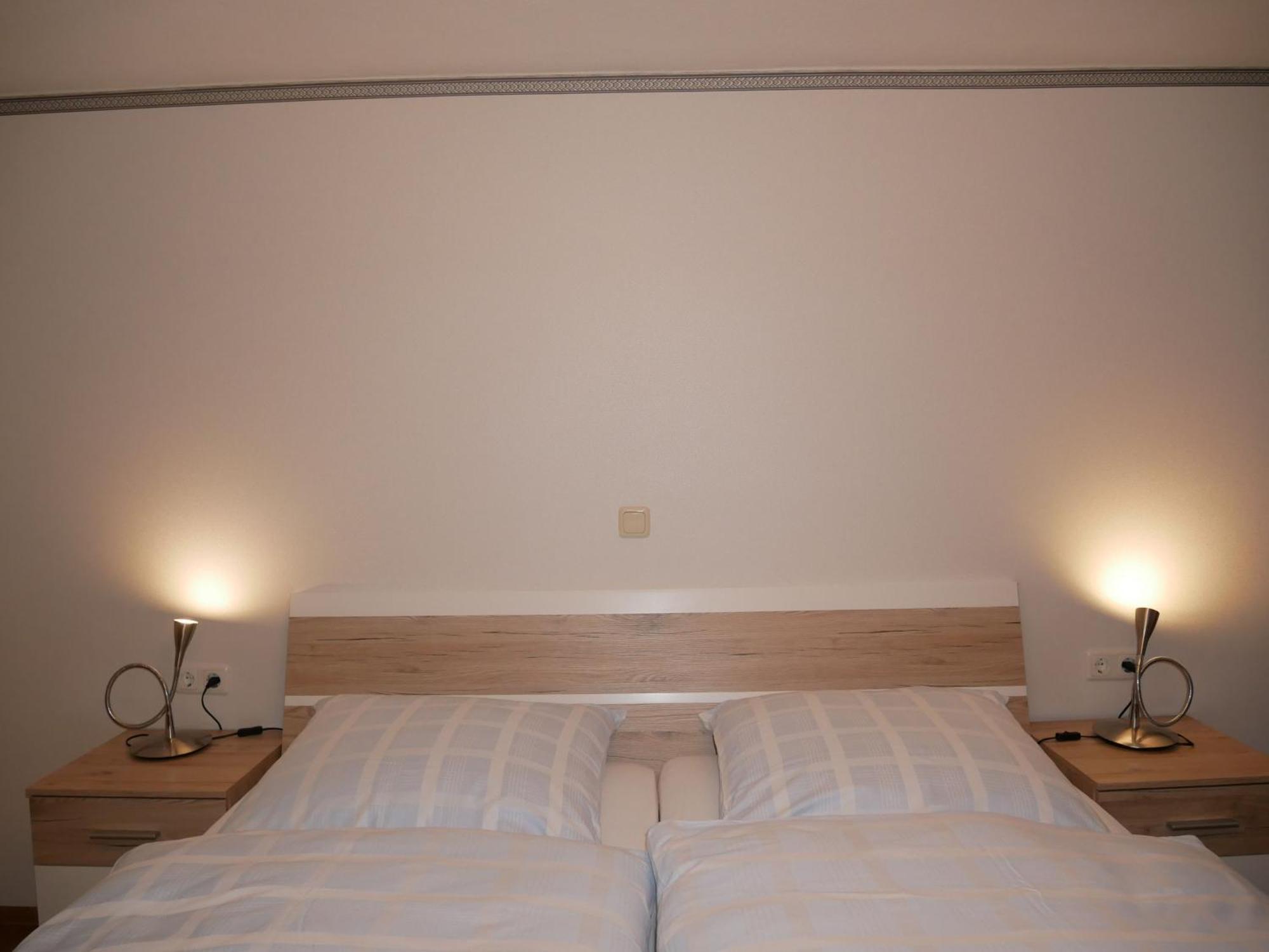 2 Ferienzimmer Inkl Fr & 1 Bungalow, Wlan, Garten, Grill Zinnowitz Eksteriør billede